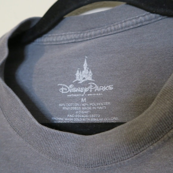 Disney Parks Disneyland Mickey‎ Mouse Graphic Tee Distressed Retro Grey Crewneck - Picture 5 of 8